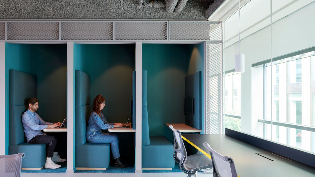 The Ultimate Guide to Interior Design for Office Space: Create a Productive & Inspiring Workplace.