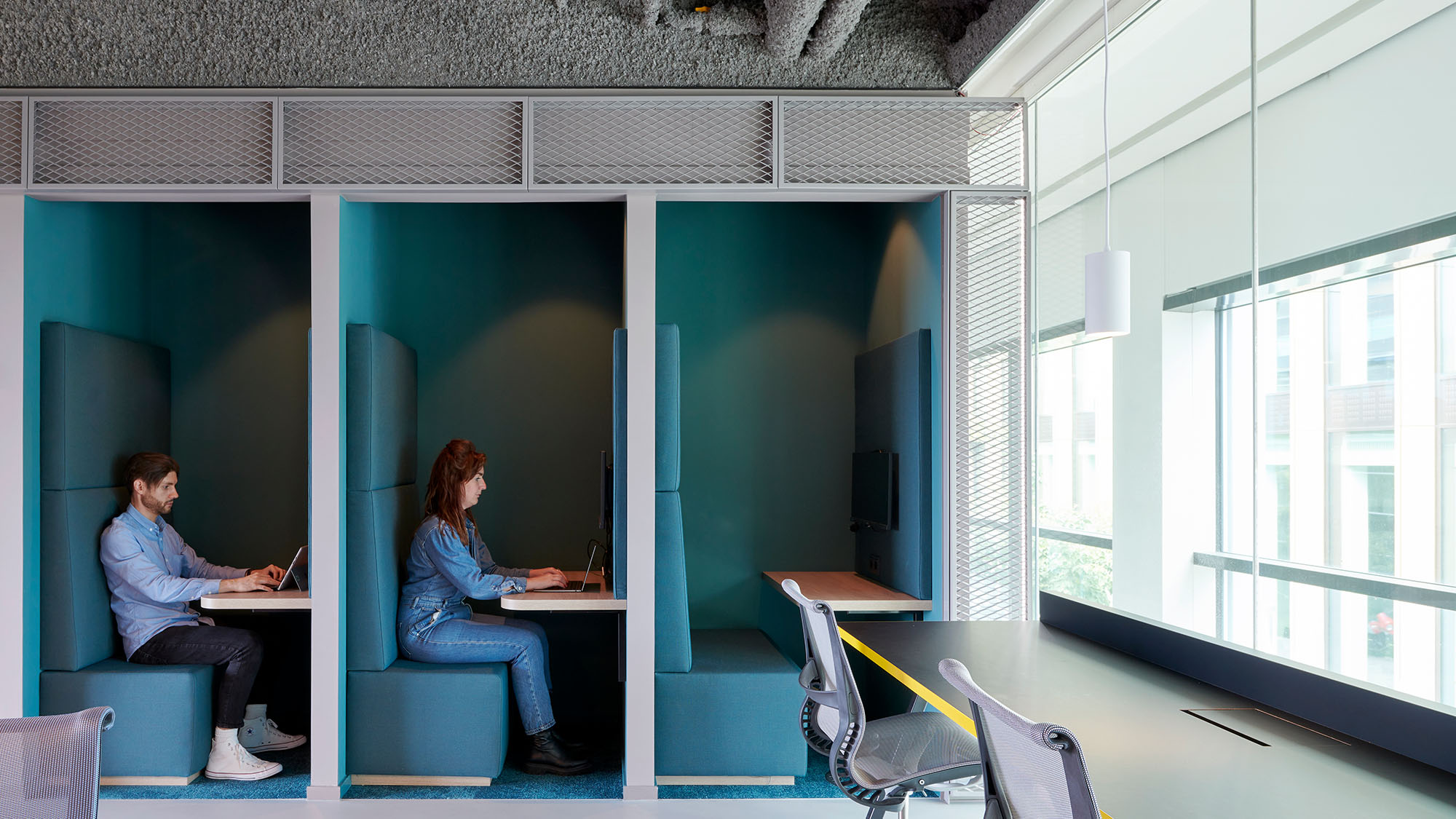 Interior Design for Office Space: Boost Productivity & Inspire.