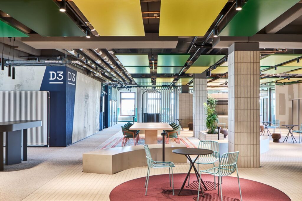 Coworking vs. Traditional Offices: